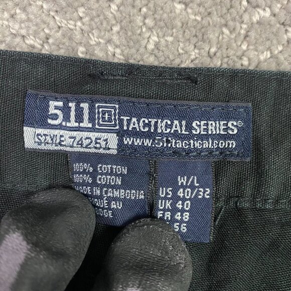 5.11 Tactical Pants Men's 40 x 32 Black Tactical Series Cargo Work Canvas 74251 - Picture 8 of 14